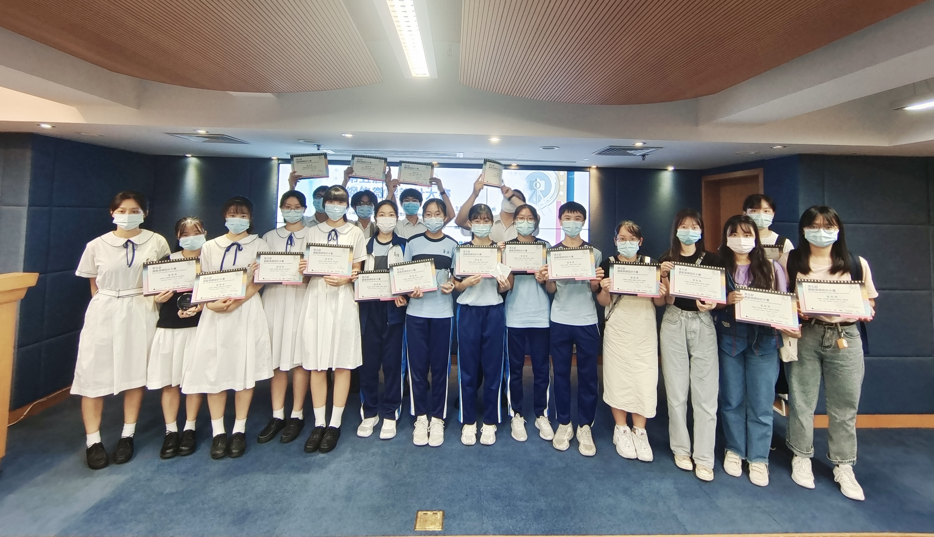 �o���P�ǦX��