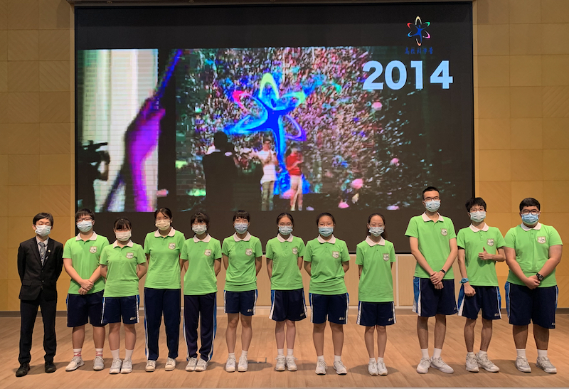 �}�����v�ͦX��