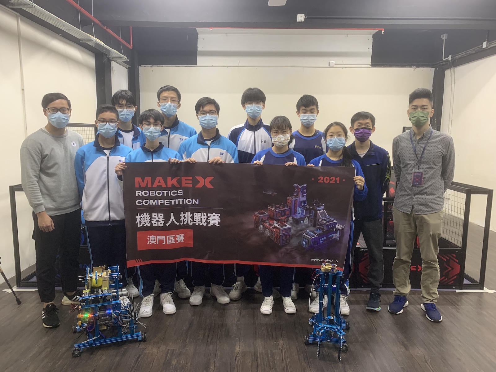 �P氹�{�P�ǦX��