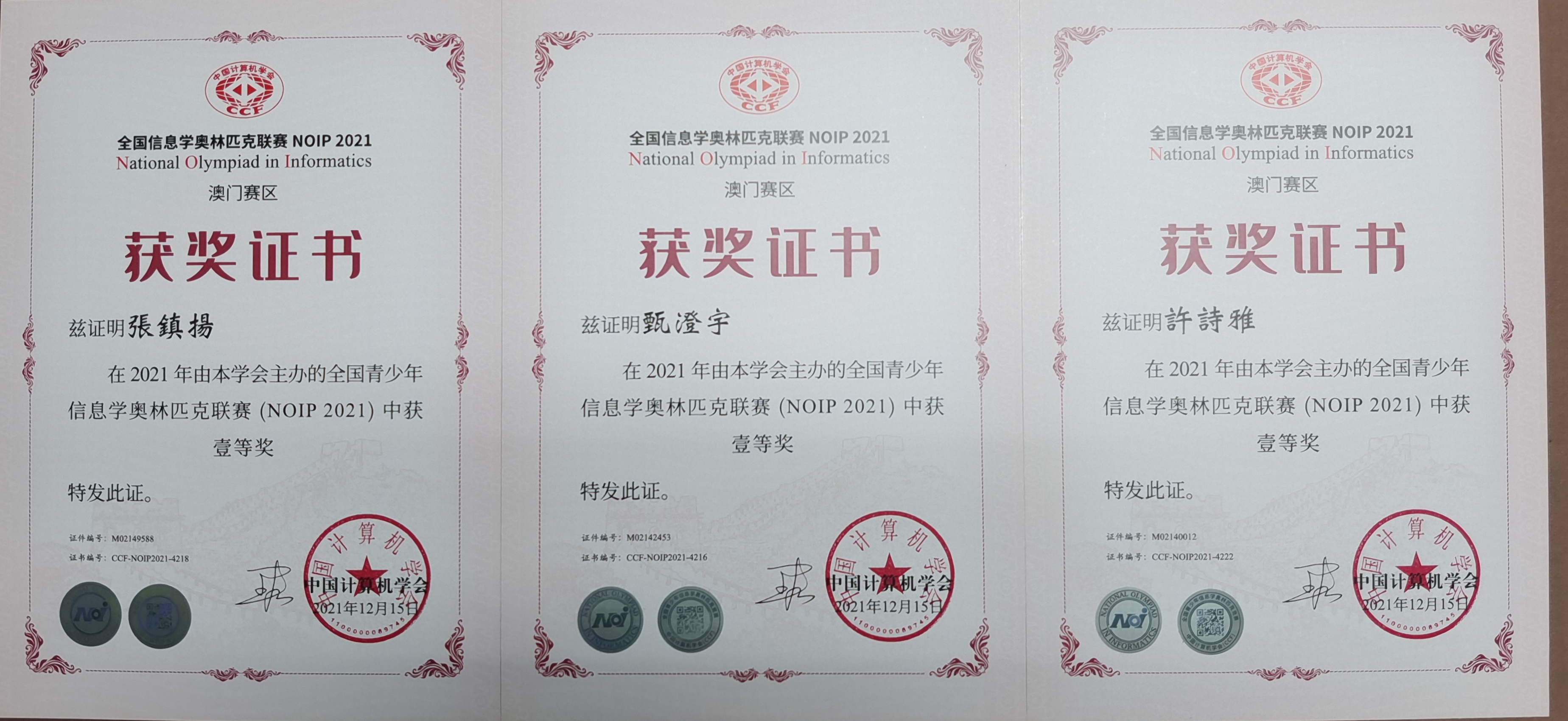 �@��������