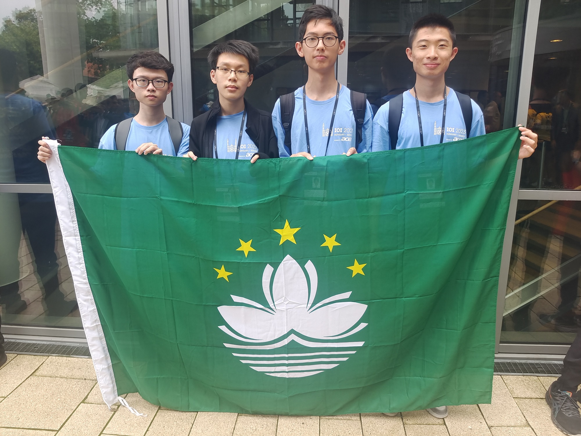 �D���N�������|��P��