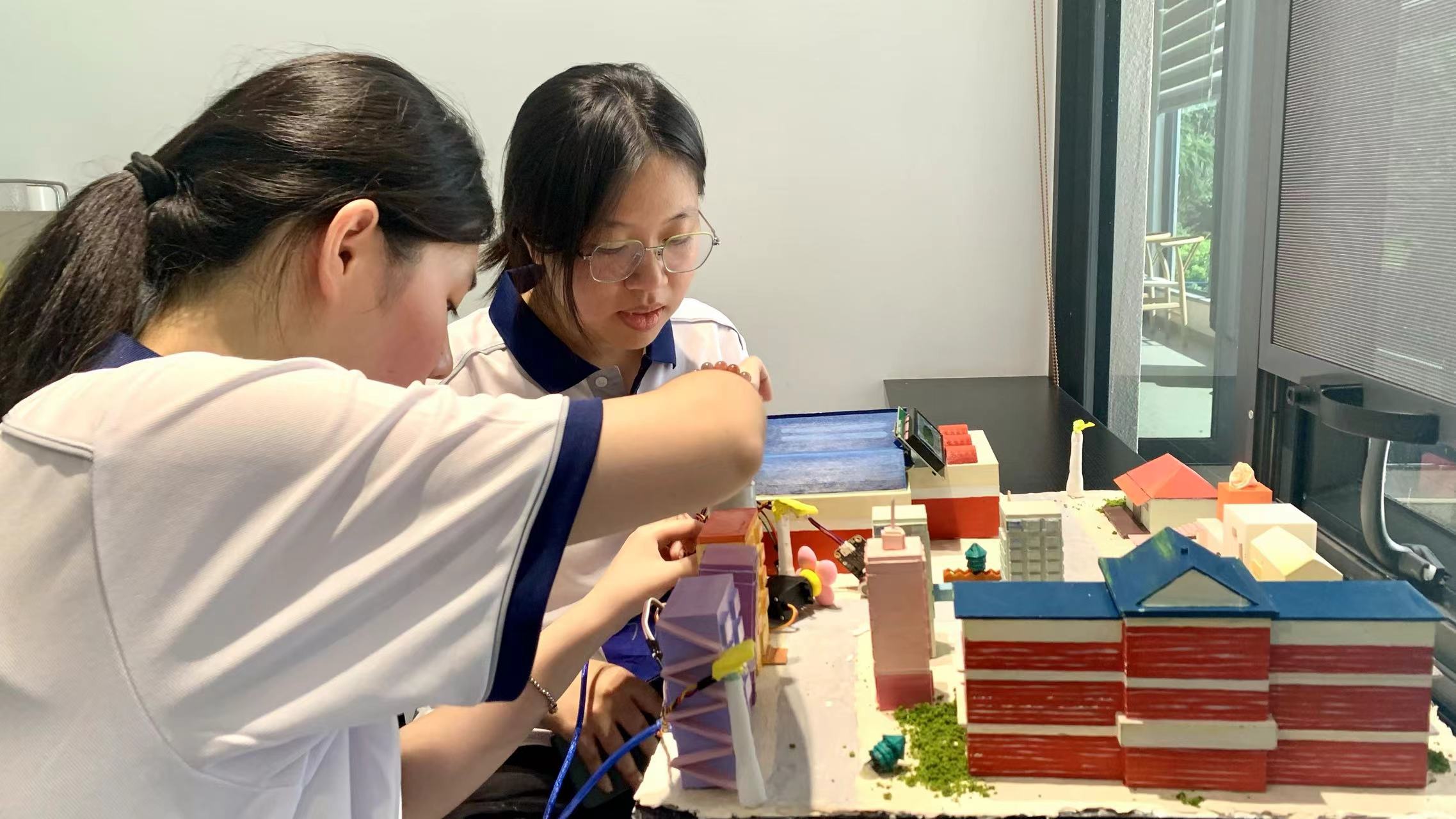 �`�M�ɲ{���ǳƤ�